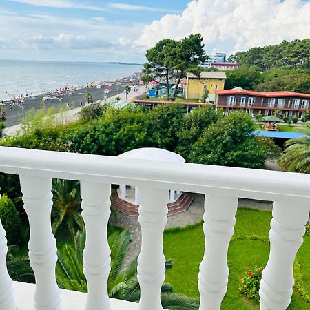 Claude Monet Beach Hotel Ureki Ngoại thất bức ảnh