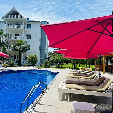 Claude Monet Beach Hotel Ureki Ngoại thất bức ảnh